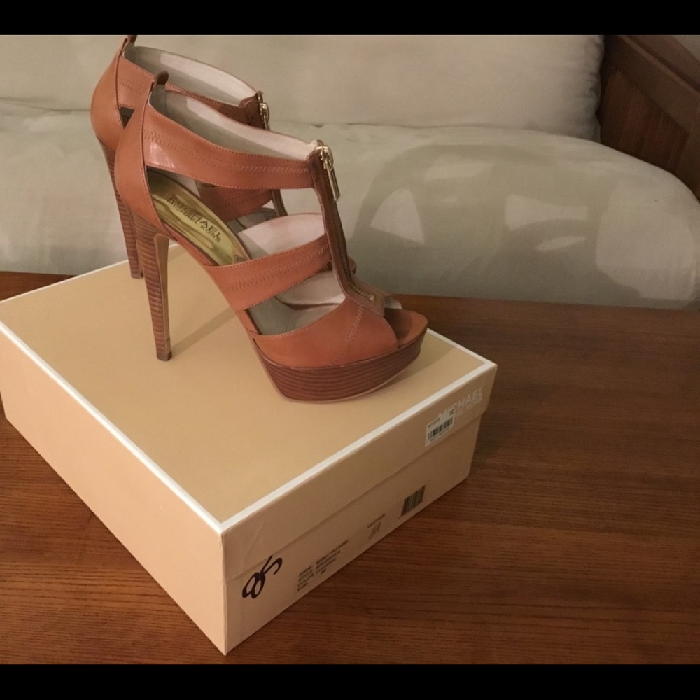 Michael Kors Brown Heels